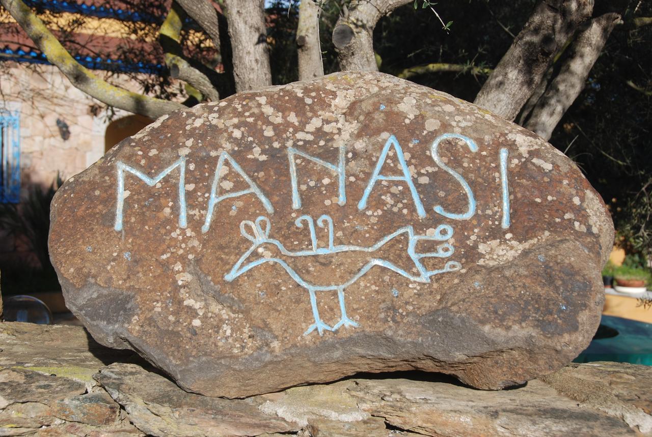Manasi * Siniscola